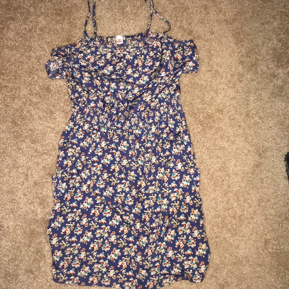 Sun dress.